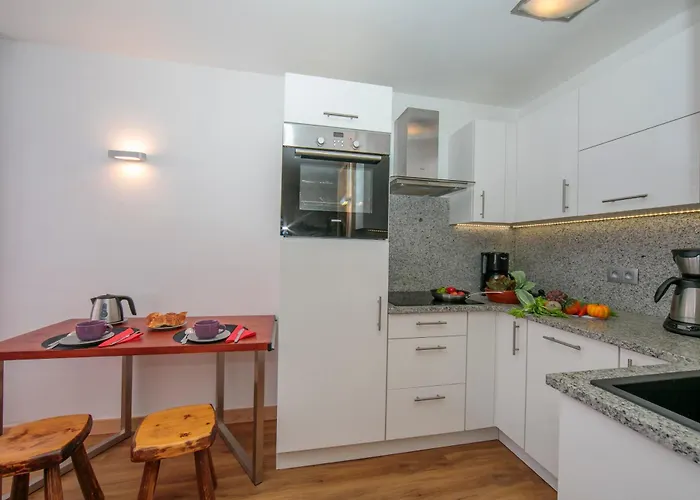 Apartment De Lognan- Les Drus 12 - Happy